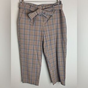 A new day: Checker paperbag style pants.
